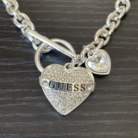 Sterling silver Guess pendant - Picture 3 of 4